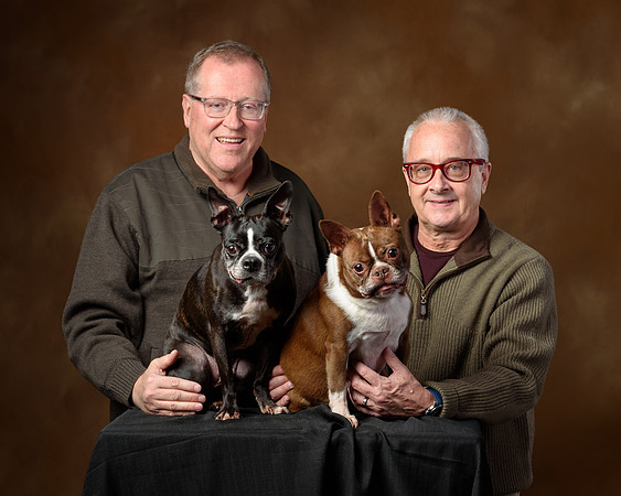 Family_with_Pets_Portrait_Constance_Sanders_Photography