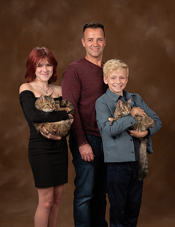 Family_with_Pets_Portrait_Constance_Sanders_Photography