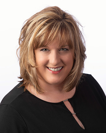 Headshot_Constance_Sanders_Photography